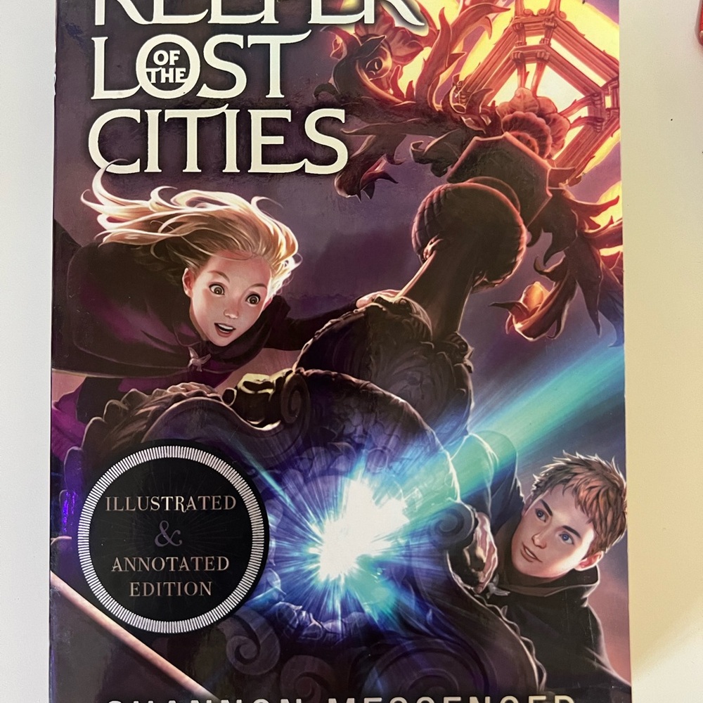 Keeper of the Lost Cities Illustrated Edition